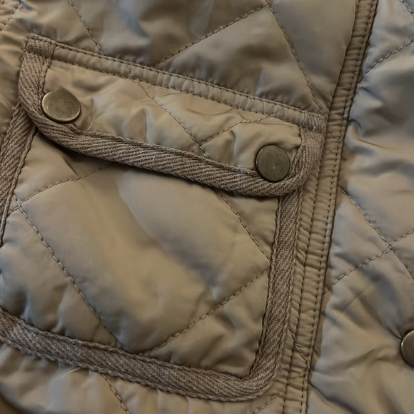 Pink Jacket - Picture 3 of 5